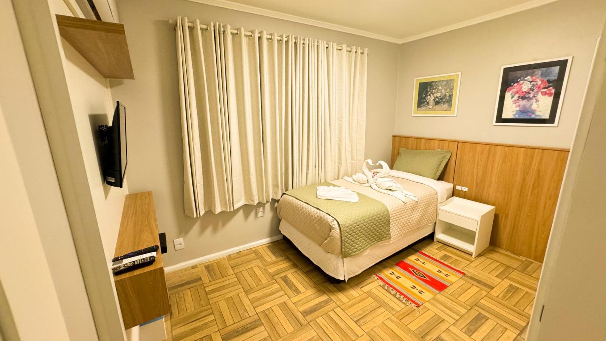 Fares Turis Hotel Уругваяна Екстер'єр фото