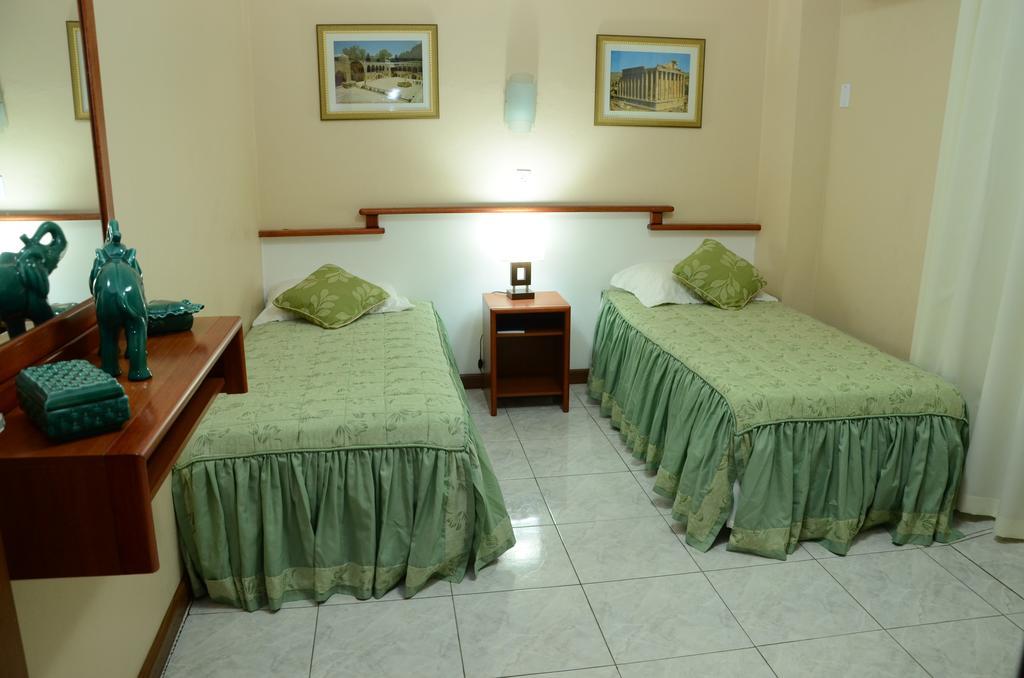 Fares Turis Hotel Уругваяна Екстер'єр фото
